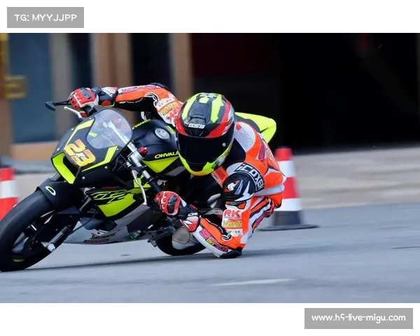 爱沙尼亚车手米克鲍尔荣获平潭海洋杯明日之星称号助力赛车事业新突破